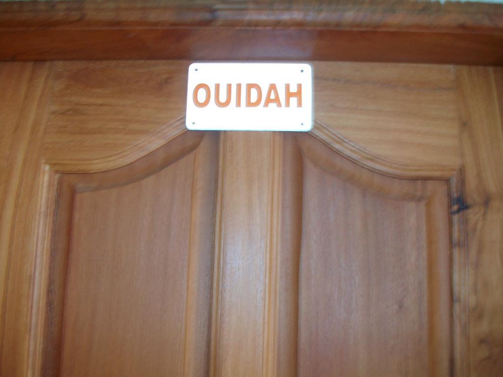 Dodoo Lodge Cotonou Kültér fotó
