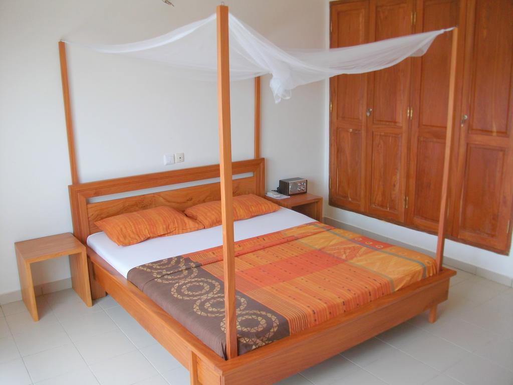 Dodoo Lodge Cotonou Kültér fotó
